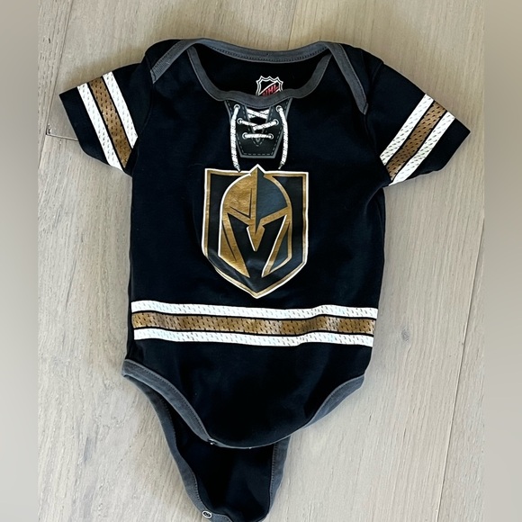 Las Vegas Golden knights Black and Gold Kids One Piece size 12 months - Picture 1 of 4